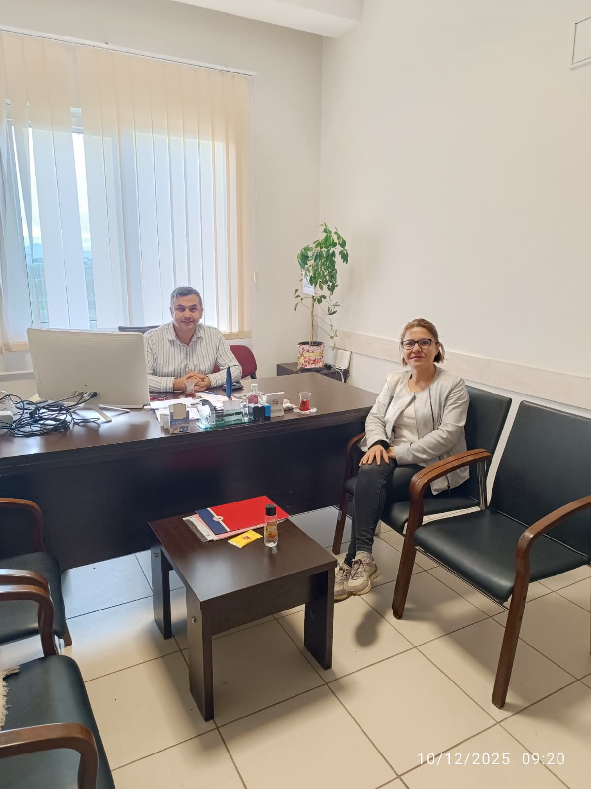 Yapay Zeka Asistanı Destekli Bina İçi Erişim